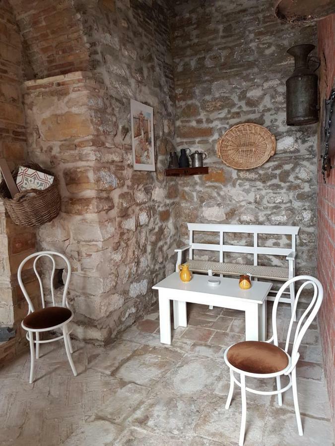 Apartamentos Hela Arjona Luaran gambar